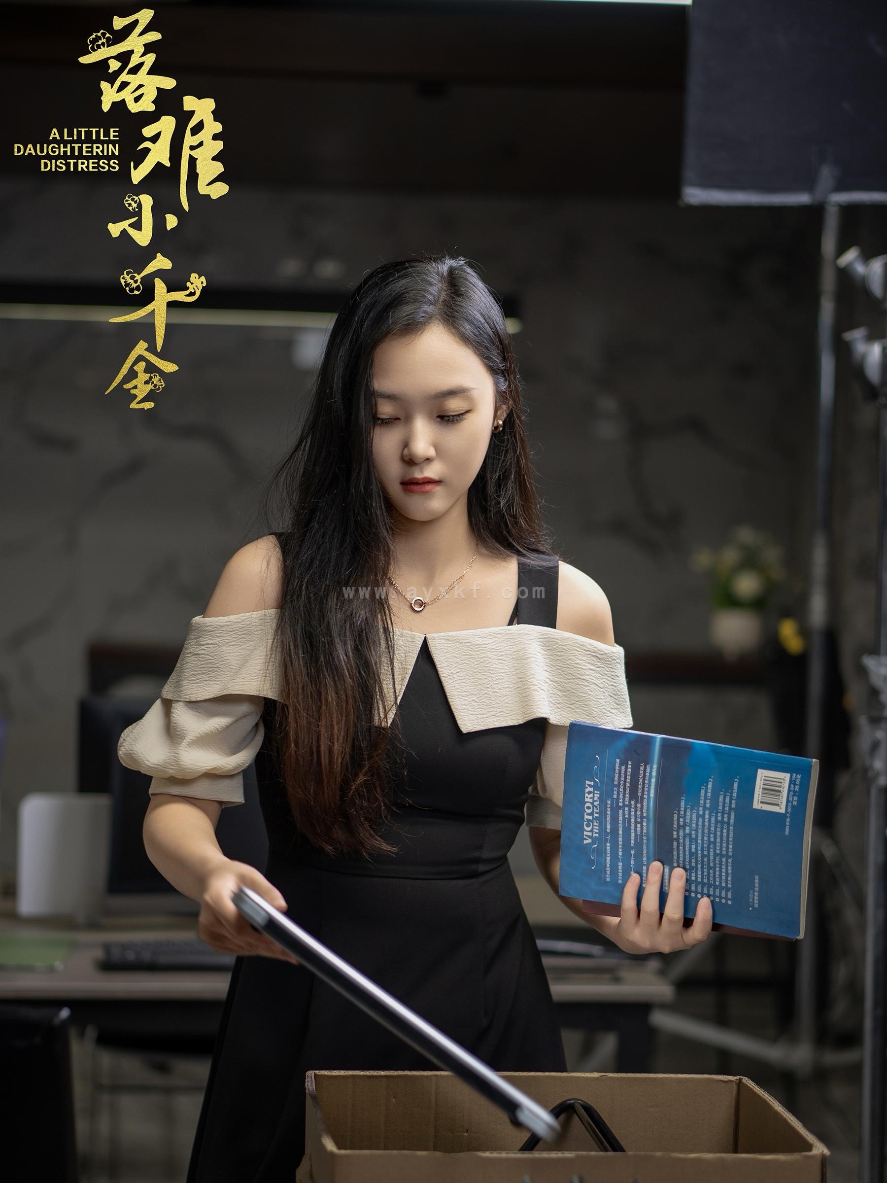 15013-落难小千金(40集) 内容图1 一个实时收录全网最齐全的短视频短剧网剧小剧场的网站! 15013-落难小千金(40集) 最新 图1张