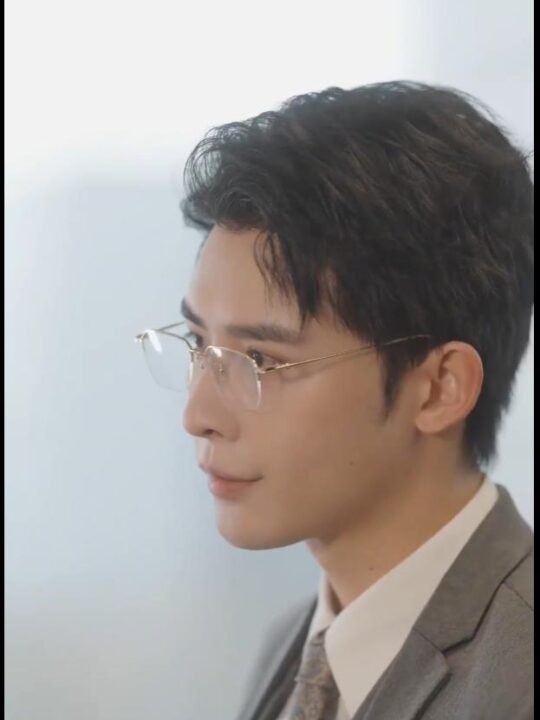 6808-霍总夫人她治好了恋爱脑